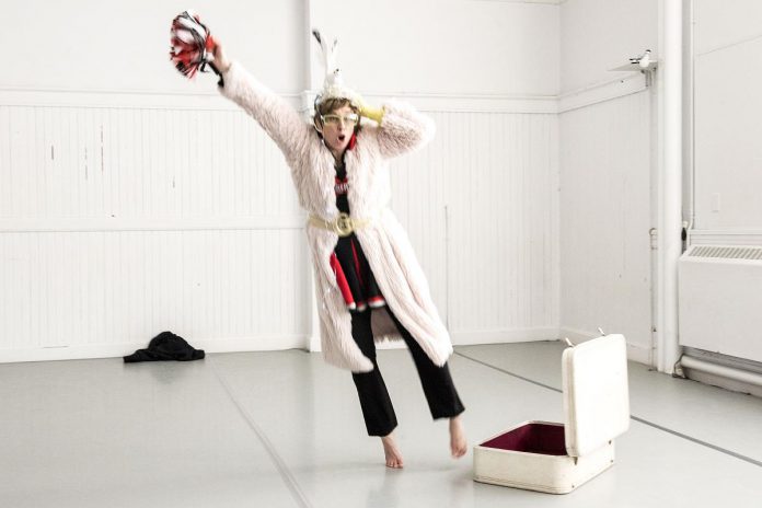 Sara Porter performs in "Bad Poetry: Live in Nogojiwanong/Peterborough" at The Theatre on King in downtown Peterborough on October 30 and 31, 2026. (Photo: Omer Yukseker)