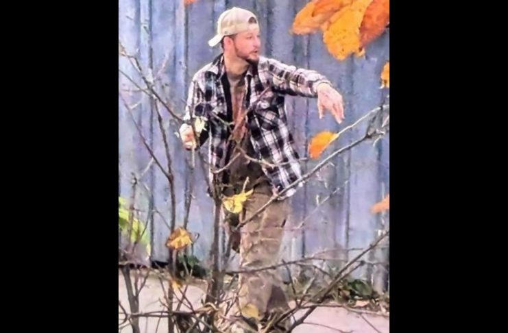 Police seeking public’s help to identify man in connection with unprovoked assault in Fenelon Falls Kawartha Lakes Ontario Provincial Police (OPP) are seeking to identify this man in connection with an unprovoked assault in Fenelon Falls on October 10, 2026. (Police-supplied photo)