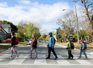 This Walktober, consider how your municipal vote shapes the streets you walk October is Walktober - a month to highlight the benefits of walking - as well as the month in which municipal elections are happening. Ensuring safe conditions support active transportation around schools, hospitals, recreation centres, and retirement homes are often the responsibilities of the local government. (Photo: Pete Rellinger)