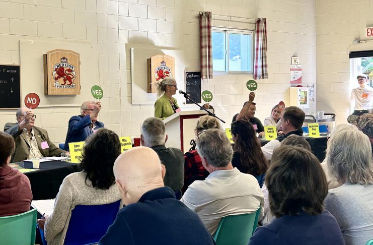 Haliburton County sees surge in voter engagement as municipal election nears At an all candidates meeting for the Municipality of Highlands East hosted by the Haliburton Highlands Healthy Democracy Project in Cardiff on September 12, 2026 in advance of the October 26 municipal election, moderator Heather Reid (at podium) led the "rapid-fire" portion of the event with Highlands East mayoral candidates (left to right) Dave Burton, Mike Killingsworth, Cheryl Ellis (hidden by podium), Steve Kauffeldt, and Krystle Anne Pegg. (Photo: Haliburton Highlands Healthy Democracy Project)