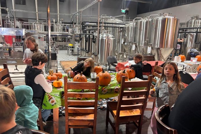 Earlier in October, Bancroft Brewing Company held a pumpkin painting event for kids to kick off the spooky season this month, and will now be inviting adults to sport their costumes on October 31 and come out for an evening of live music featuring blues band VOODOO Pawn Shop. Halloween for Humanity will also be collecting donations for the local food bank. (Photo: Bancroft Brewing Company)