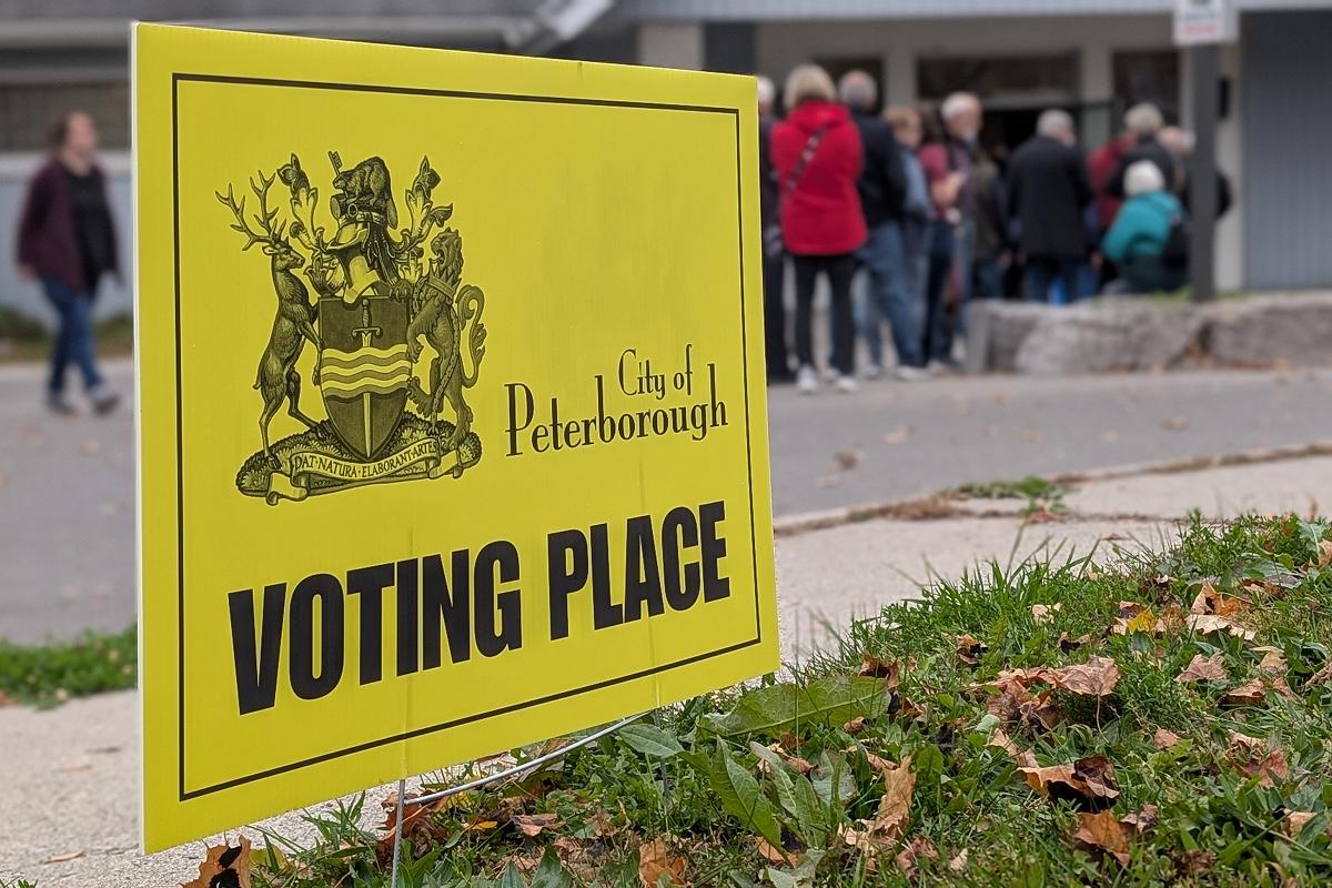 Where to watch the 2026 municipal election results in Peterborough, Kawartha Lakes, Port Hope, and Cobourg Ashburnham Ward residents line up at the Peterborough Lions Community Centre in East City on Monday, October 26, 2026 to cast their votes in the 2026 municipal election. (Photo: Bruce Head / kawarthaNOW)