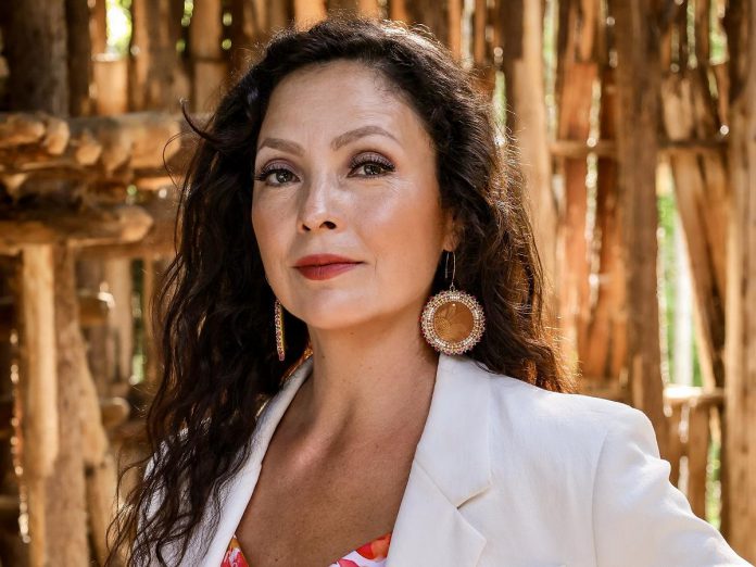A member of the Order of Canada, Santee Smith is a multidisciplinary artist from the Kahnyen'kehàka (Mohawk) Nation, Turtle Clan, at Six Nations of the Grand River who has built a career bringing Indigenous knowledge, identity, and perspectives into contemporary performance. She founded Kaha:wi Dance Theatre in 2005. (Photo via Kaha:wi Dance Theatre website)