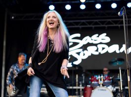 Canadian rock singer Sass Jordan performing at Peterborough Musicfest in Del Crary Park on July 8, 2026. (Photo: David Pickering Photography / Peterborough Musicfest)